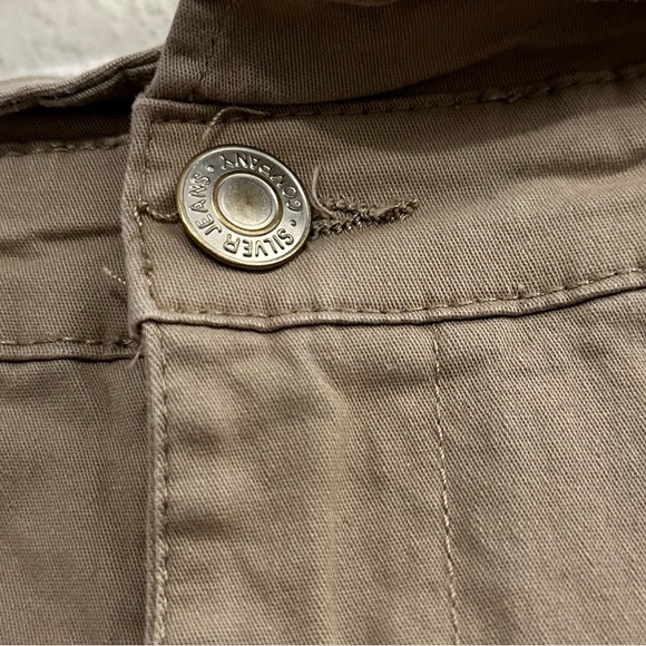 Women’s frill top high waist adorable silver brand shorts size 10 - Picture 2 of 7